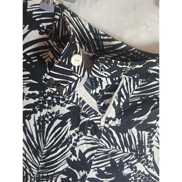 Tropical Capri Floral Plus 24 Lane Bryant Pants Vacation Office Holiday Chic - Picture 4 of 10